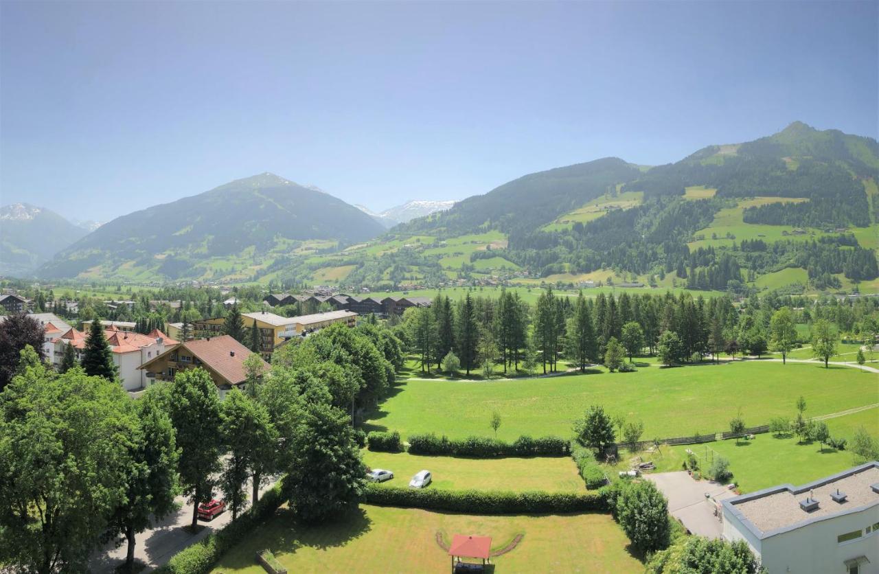 Hotel Germania Gastein - Ganzjaehrig Inklusive Alpentherme Gastein & Sommersaison Inklusive Gasteiner Bergbahnen Bad Hofgastein Eksteriør bilde