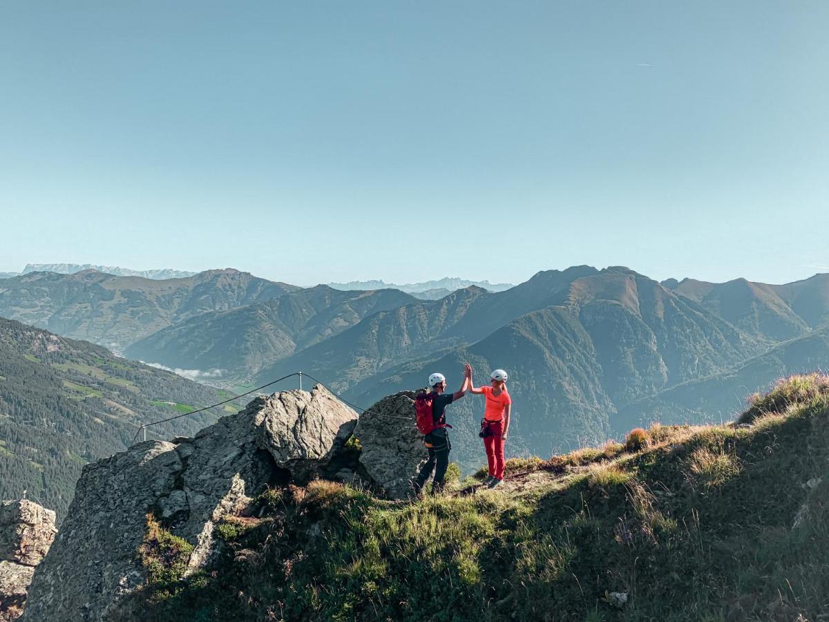 Hotel Germania Gastein - Ganzjaehrig Inklusive Alpentherme Gastein & Sommersaison Inklusive Gasteiner Bergbahnen Bad Hofgastein Eksteriør bilde