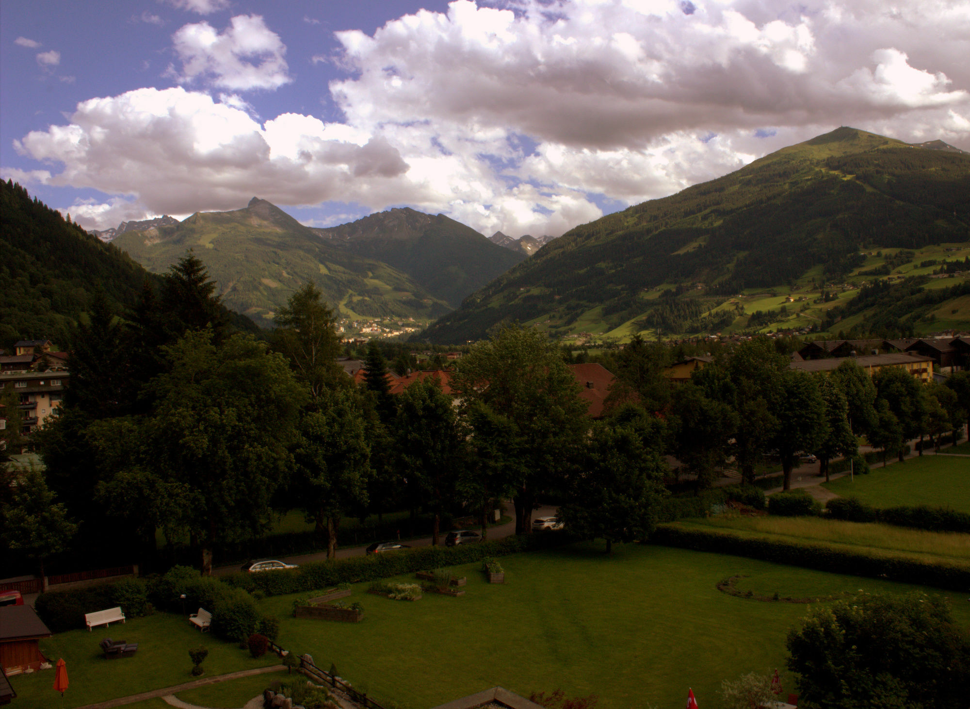 Hotel Germania Gastein - Ganzjaehrig Inklusive Alpentherme Gastein & Sommersaison Inklusive Gasteiner Bergbahnen Bad Hofgastein Eksteriør bilde